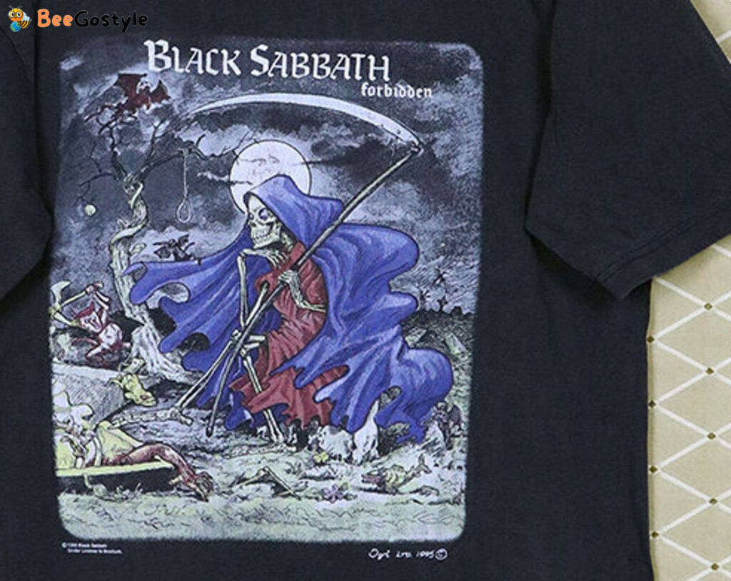 Vintage Black Sabbath Tour T-Shirt 1995 Rare Ozzy Osbourne Led Zeppelin Iron Maiden Metallica Motorhead Forbidden Concert Vintage Black Sabbath Tour T-Shirt 1995 Rare Ozzy Osbourne Led Zeppelin Iron Maiden Metallica Motorhead Forbidden Concert