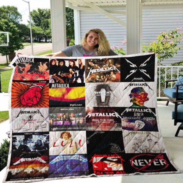 M Metallica Quilt Blanket