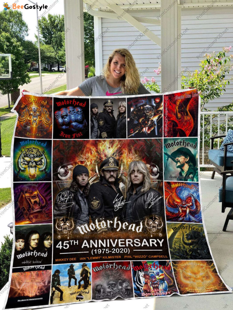 Motorhead Fleece Blanket Quilt: Cozy Holiday Gift for All Occasions Motorhead Fleece Blanket Quilt: Cozy Holiday Gift for All Occasions